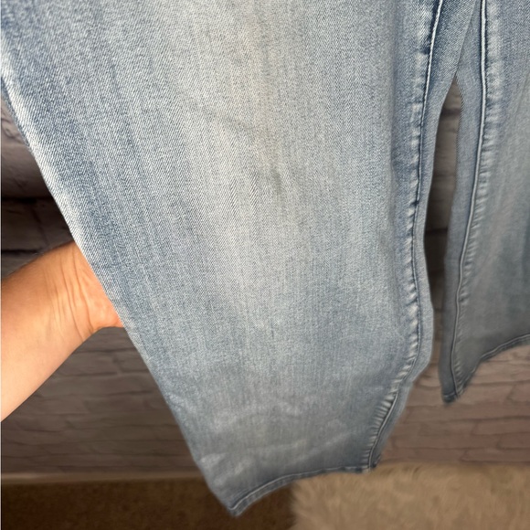 Liverpool Michelle Capri Light Wash women’s size 12/31 denim jeans - Picture 6 of 10